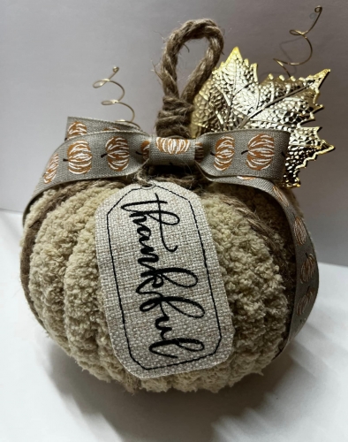 THANKFUL YARN PUMPKIN